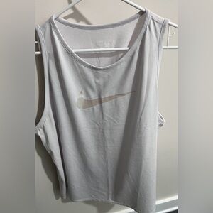 Nike Dri-Fit XXL Women's White Tank Top